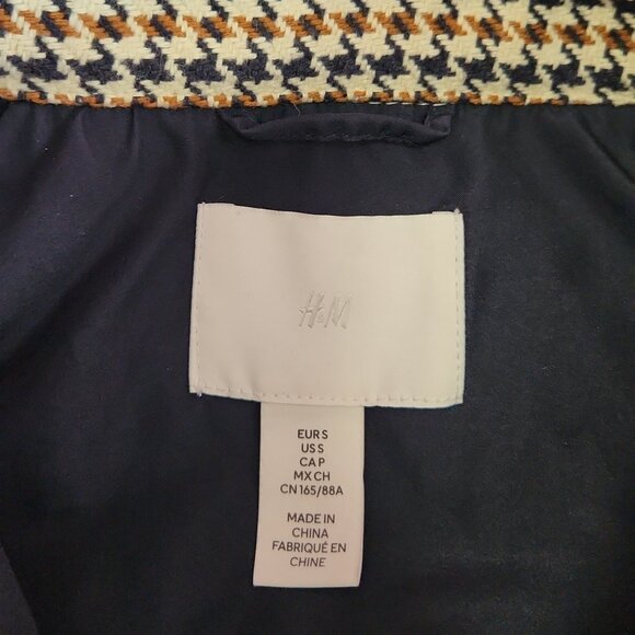 H&M - Picture 2 of 3